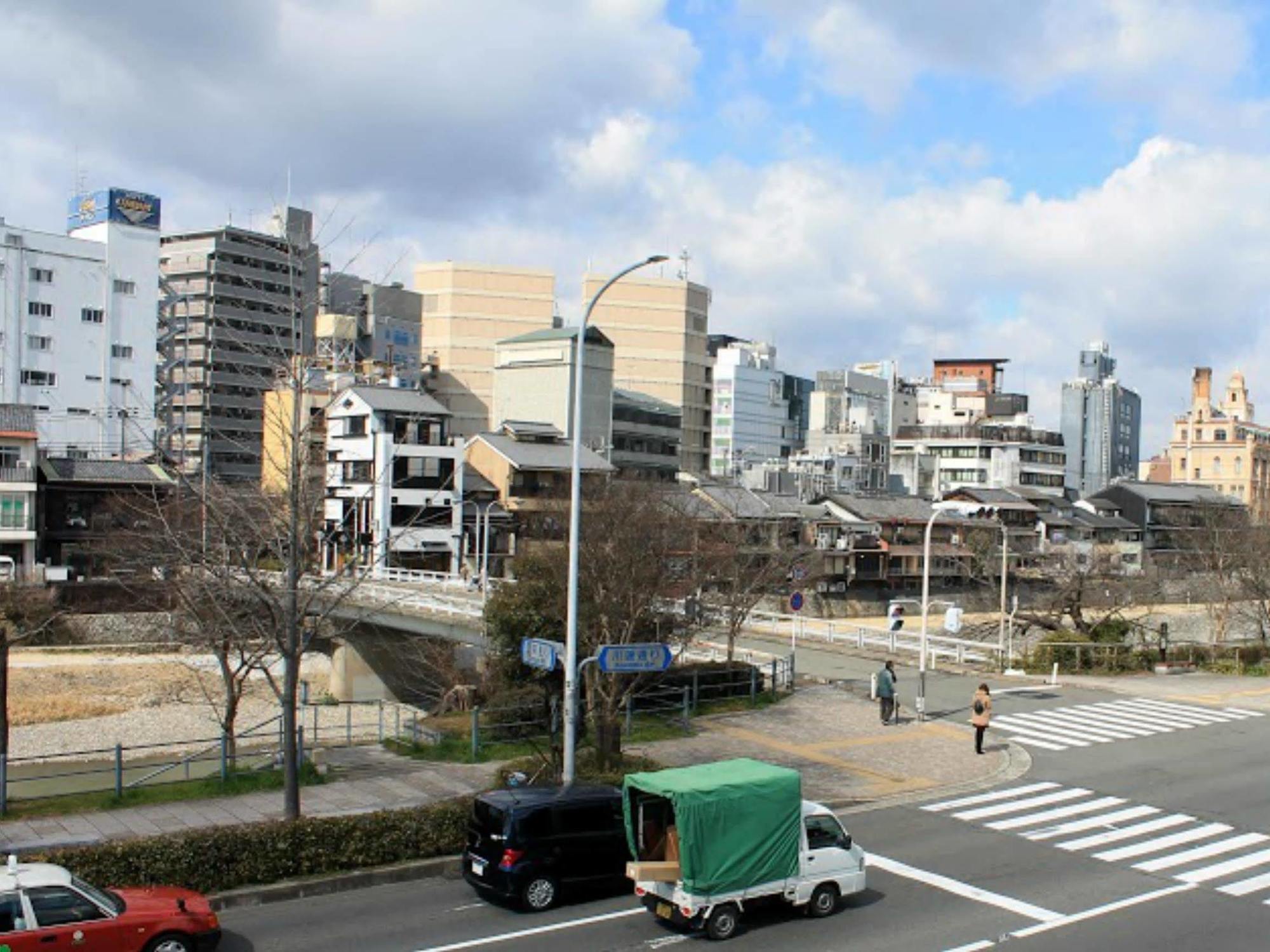 Fushimi \u0130nari Tap\u0131na\u011F\u0131 yak\u0131n\u0131ndaki en iyi oteller hangileri? Kyoto Dış mekan fotoğraf